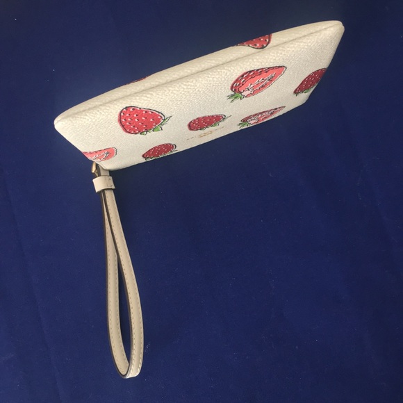 Coach Corner Zip Wristlet With Strawberry Print - Picture 11 of 11
